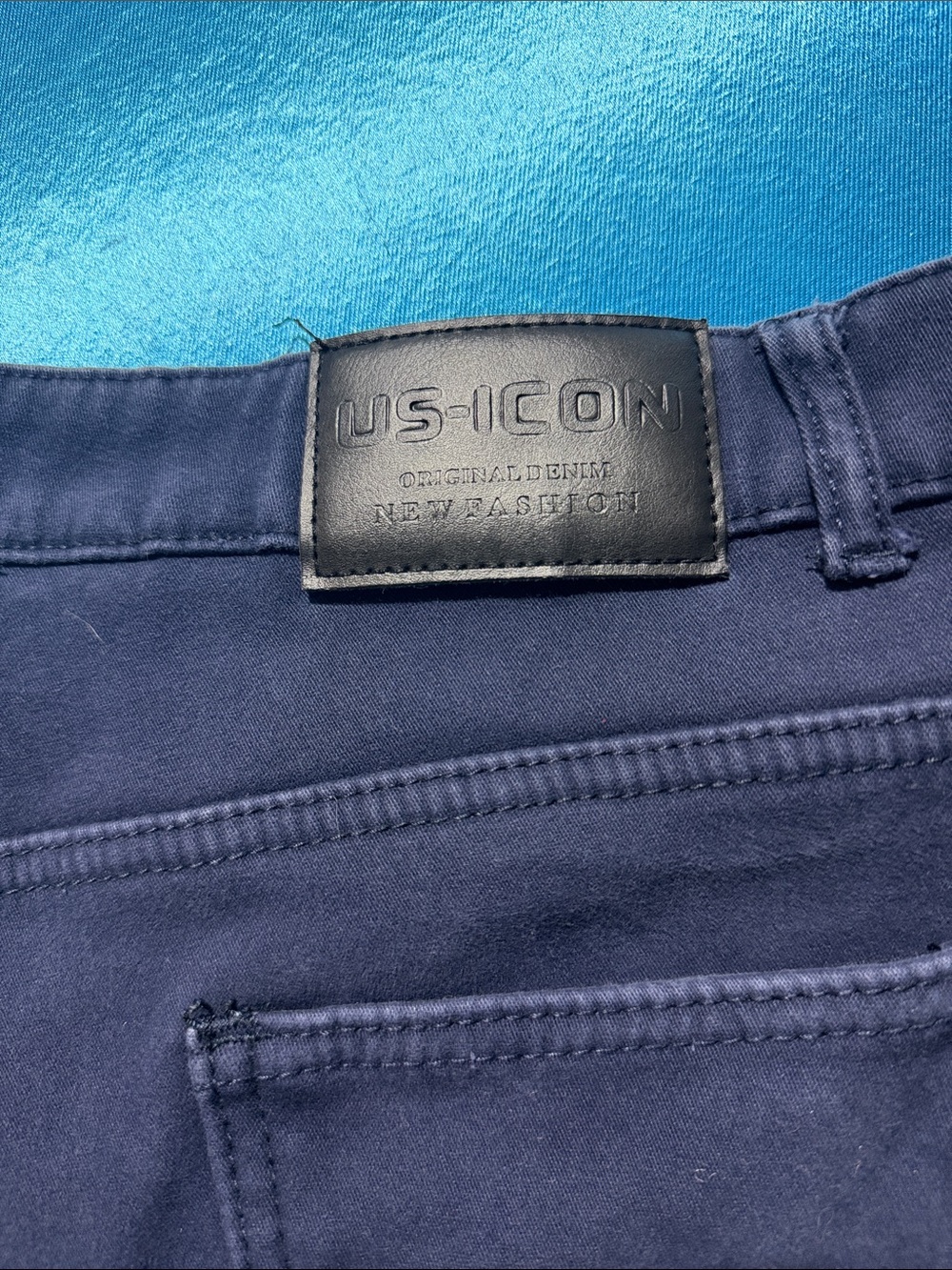 ICON Men's Slim Straight Jeans in Navy Blue - Picture 4 of 5